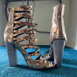 COPY - Rose Gold heels
